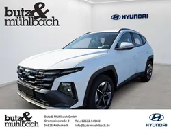 Serenity white / mic Gebraucht 2025 Hyundai Tucson Trend SUV | 35.990 € (Fairer Preis)