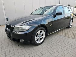 Schwarz Gebraucht 2011 BMW 318 Kombi | 5.200 € (Fairer Preis)