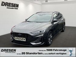 Grau Gebraucht 2024 Ford Focus ST-Line X Kombi | 23.950 € (Guter Preis)