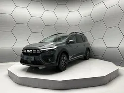 Grau Neu 2025 Dacia Jogger Expression Limousine | 20.490 € (Guter Preis)