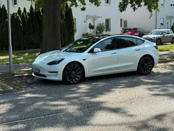 Weiß Gebraucht 2021 Tesla Model 3 Performance Limousine | 28.000 € (Guter Preis)