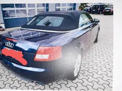 Blau Gebraucht 2004 Audi A4 Cabrio | 14.000 €