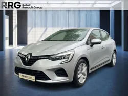 Grau Gebraucht 2022 Renault Clio V Zen Limousine | 13.890 € (Guter Preis)