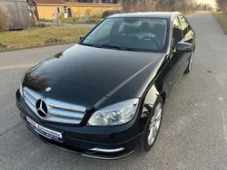 Schwarz Gebraucht 2010 Mercedes C200 Avantgarde Limousine | 7.990 € (Fairer Preis)