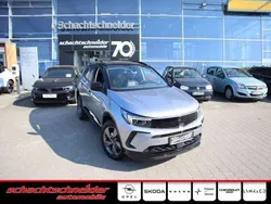 Quarz silber metallic Gebraucht 2023 Opel Grandland X SUV | 26.490 € (Fairer Preis)