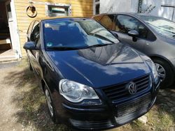 Grau Gebraucht 2005 VW Polo Kleinwagen | 2.250 € (Fairer Preis)