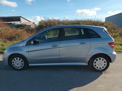 Andere farben Gebraucht 2009 Mercedes B180 Van / Kleinbus | 7.399 € (Fairer Preis)