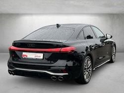 Mythosschwarz metallic Gebraucht 2024 Audi S5 Edition .1 Limousine | 67.980 € (Guter Preis)