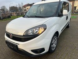 Weiß Gebraucht 2022 Fiat Doblò Van / Kleinbus | 11.999 € (Superpreis)