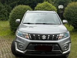 Silber Gebraucht 2019 Suzuki Vitara Comfort+ SUV | 16.000 € (Guter Preis)