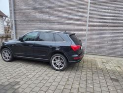 Schwarz Gebraucht 2011 Audi Q5 SUV | 9.200 € (Guter Preis)