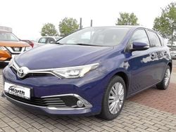 Indigoblau Gebraucht 2017 Toyota Auris Executive Limousine | 11.990 € (Fairer Preis)