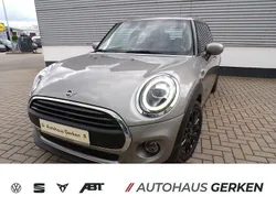 Silber Gebraucht 2020 Mini ONE Chili Kleinwagen | 16.870 € (Etwas zu teuer)