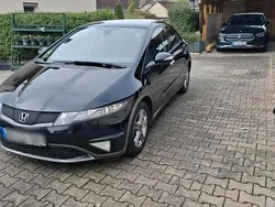 Schwarz Gebraucht 2011 Honda Civic Kleinwagen | 4.200 € (Fairer Preis)