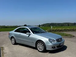 Silber Gebraucht 2005 Mercedes CLK200 Elegance Coupé | 8.200 €