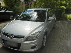 Silber Gebraucht 2009 Hyundai i30 Kleinwagen | 3.500 € (Fairer Preis)