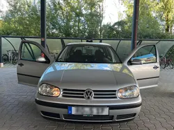 Silber Gebraucht 2001 VW Golf IV Kleinwagen | 800 € (Guter Preis)