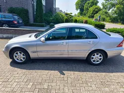 Grau Gebraucht 2001 Mercedes C180 Elegance Limousine | 4.500 € (Etwas zu teuer)