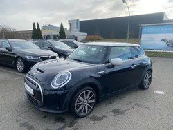 Schwarz Gebraucht 2021 Mini Cooper SE Kleinwagen | 16.421 € (Guter Preis)