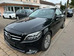 Schwarz Gebraucht 2020 Mercedes C220 Avantgarde Kombi | 13.990 €