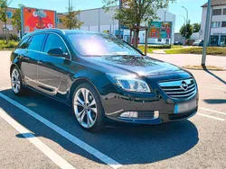 Schwarz Gebraucht 2009 Opel Insignia Kombi | 10.500 €