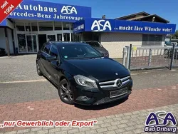 Kosmosschwarzmetallic Gebraucht 2014 Mercedes A180 Urban Limousine | 10.490 € (Guter Preis)