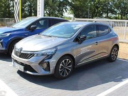 Dolomit grau Gebraucht 2024 Renault Clio V Techno Kleinwagen | 17.500 € (Fairer Preis)