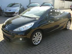 Grau Gebraucht 2010 Peugeot 207 CC Cabrio | 5.994 € (Fairer Preis)