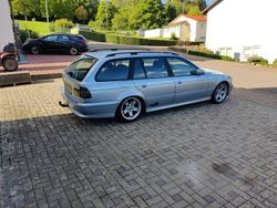 Andere farben Gebraucht 2002 BMW 530 Lifestyle Kombi | 2.000 €