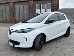 Weiß Gebraucht 2016 Renault Zoe Intens Kleinwagen | 5.950 € (Fairer Preis)