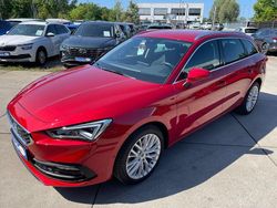 Rot Gebraucht 2020 Seat Leon Kombi | 17.999 € (Guter Preis)