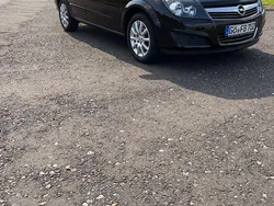 Schwarz Gebraucht 2007 Opel Astra Edition Limousine | 3.100 € (Fairer Preis)