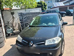 Schwarz Gebraucht 2009 Renault Mégane Coupé Coupé | 699 €