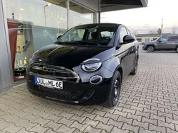 Nero, uni Gebraucht 2022 Fiat 500e Icon Kleinwagen | 24.990 €