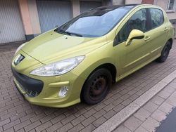 Grün Gebraucht 2008 Peugeot 308 Sport Limousine | 1.390 € (Superpreis)