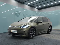 Grün Gebraucht 2023 VW ID.3 Pro Kleinwagen | 32.749 €
