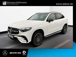 Polarweiß Gebraucht 2024 Mercedes GLC300e AMG SUV | 59.990 € (Guter Preis)