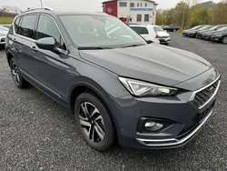 Grau Gebraucht 2024 Seat Tarraco Business SUV | 36.368 € (Fairer Preis)