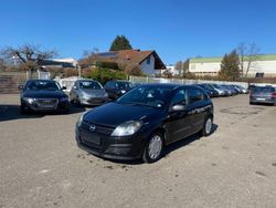 Schwarz Gebraucht 2004 Opel Astra Limousine | 1.700 € (Fairer Preis)