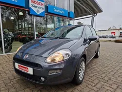Grau Gebraucht 2017 Fiat Punto Street Kleinwagen | 6.790 € (Fairer Preis)