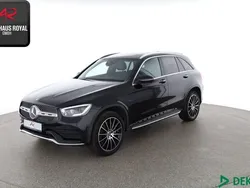 Schwarz Gebraucht 2020 Mercedes GLC300e AMG SUV | 37.480 € (Fairer Preis)