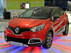 Schwarz Gebraucht 2015 Renault Captur Crossborder SUV | 12.950 € (Etwas zu teuer)