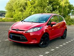 Rot Gebraucht 2010 Ford Fiesta Trend Limousine | 2.700 € (Fairer Preis)