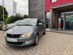 Grau Gebraucht 2011 Skoda Roomster Style Kombi | 4.970 € (Fairer Preis)