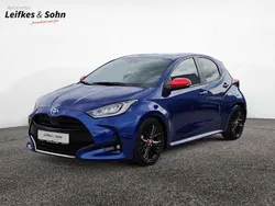 Nachtblau mica metallic Gebraucht 2021 Toyota Yaris Hybrid Basis Kleinwagen | 20.750 € (Etwas zu teuer)