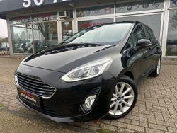 Shadow black Gebraucht 2017 Ford Fiesta Titanium Limousine | 11.990 € (Etwas zu teuer)