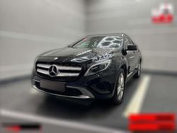 Schwarz metallic Gebraucht 2016 Mercedes GLA200 SUV | 19.400 € (Teuer)