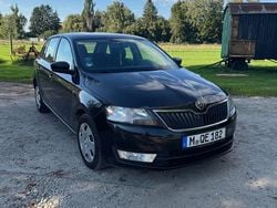 Schwarz Gebraucht 2014 Skoda Rapid Limousine | 6.500 € (Guter Preis)