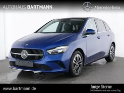 Lack spektralblau Gebraucht 2023 Mercedes B250e Progressive Van / Kleinbus | 36.500 € (Teuer)