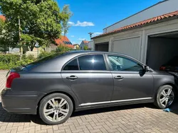 Grau Gebraucht 2008 Toyota Avensis T2 Limousine | 2.700 € (Fairer Preis)
